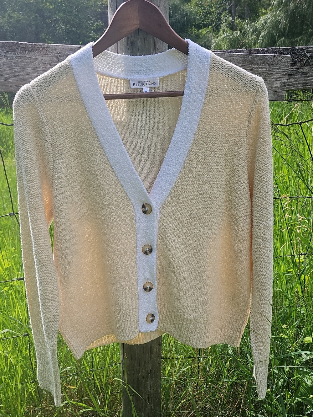 Northern Reflections Cream and White V-Neck Button Cardigan - Picture 2 of 6